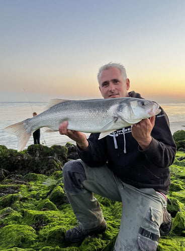 No bait no problem: catching bass with simple LURES